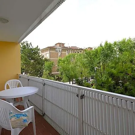 Contemporary Flat In The Main Shopping Road By Beahost Apartament *